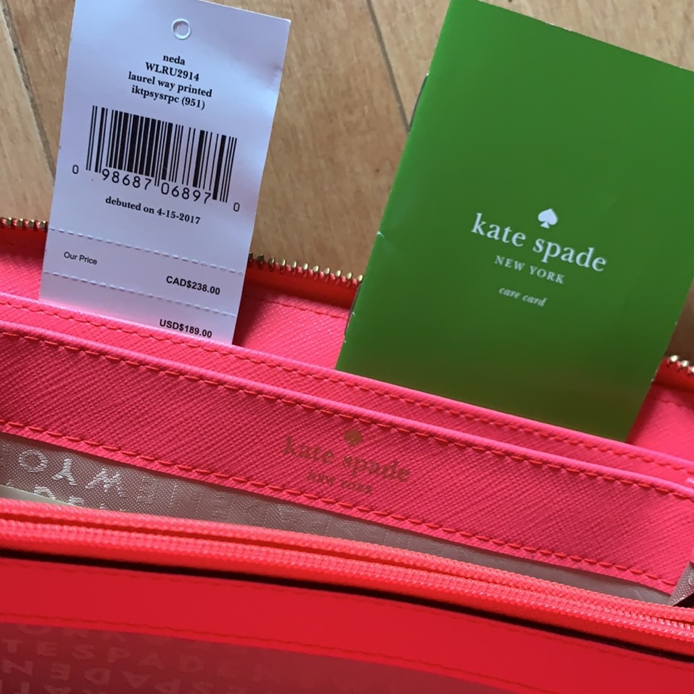 Kate Spade Neda Wallet - Picture 2 of 6